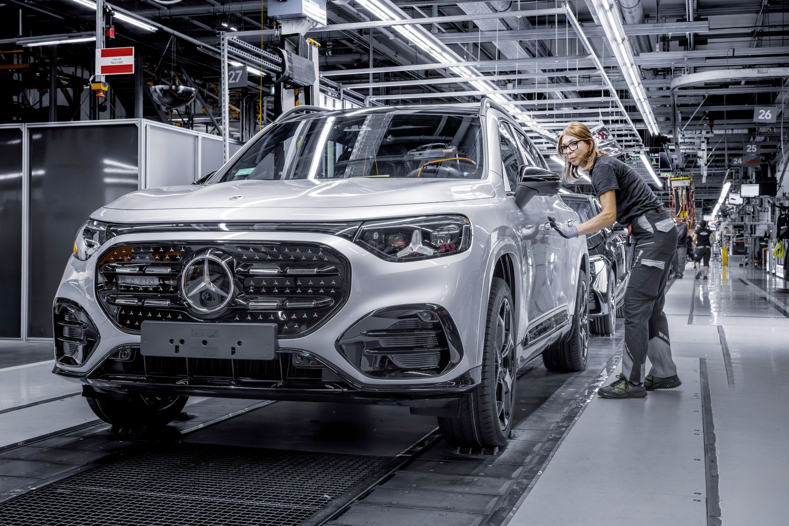 Mercedes-Benz Kecskemét Employees to Receive Profit-Sharing Bonus for Fourth Consecutive Year