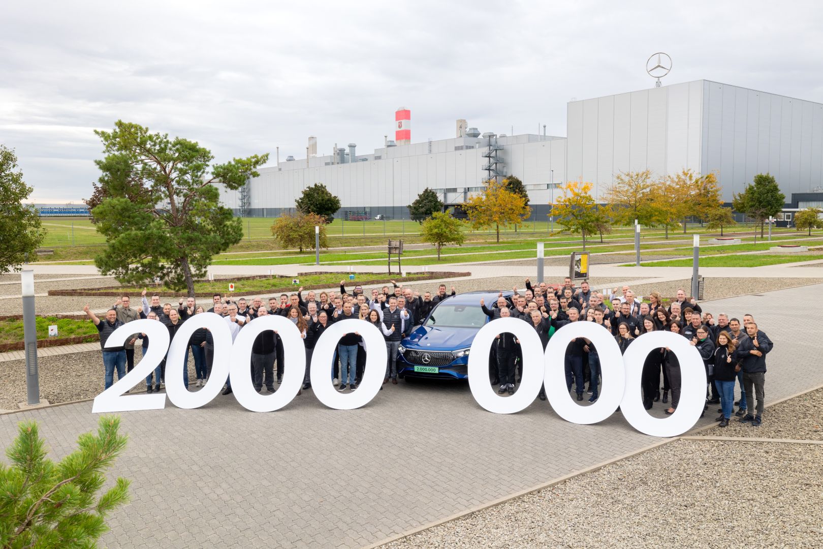 The two-millionth vehicle rolls off the assembly line at the Mercedes-Benz plant in Kecskemét